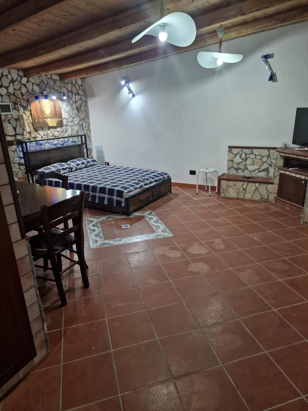 La Casetta Di Camelia Ex La Casetta Del Pescatore Fontane Bianche Exterior foto